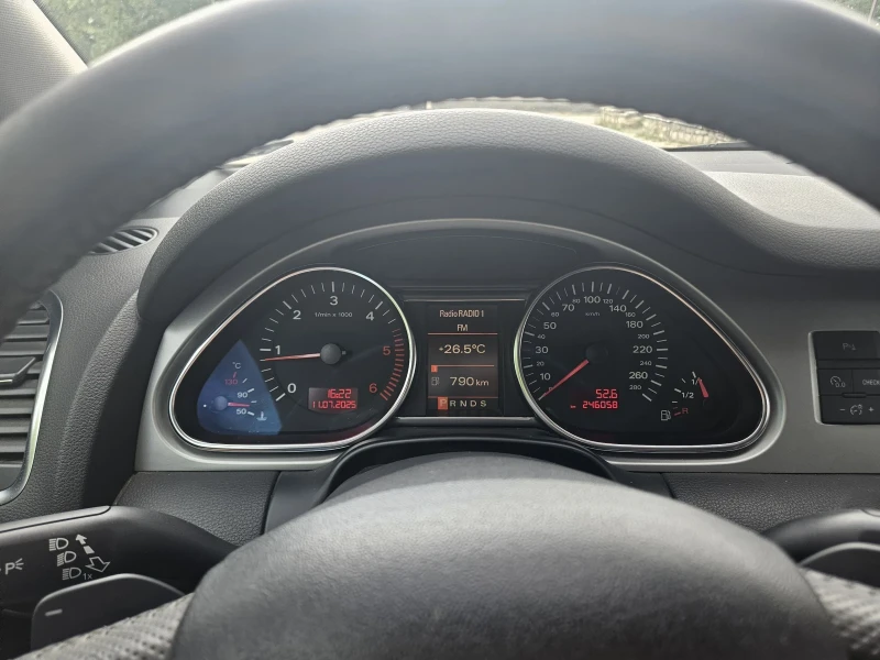 Audi Q7 3.0 S-line 239 hp, снимка 10 - Автомобили и джипове - 52553038