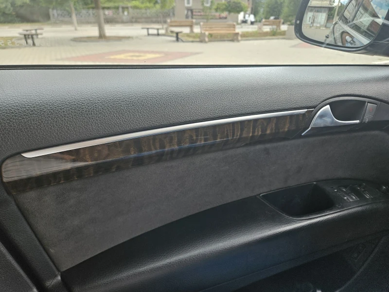 Audi Q7 3.0 S-line 239 hp, снимка 11 - Автомобили и джипове - 52553038