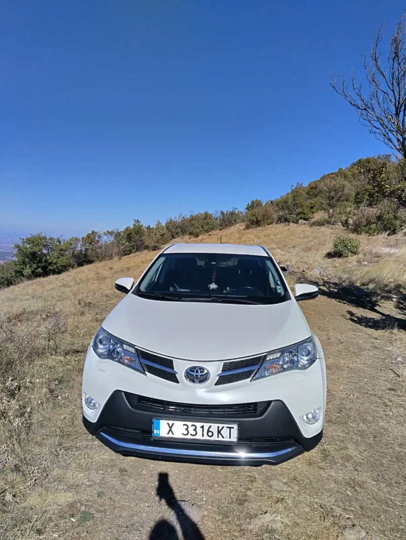 Toyota Rav4 2, 2 DCAT, снимка 4 - Автомобили и джипове - 53182657