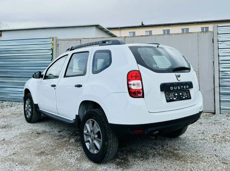 Dacia Duster ГАЗ* ИТАЛИЯ , снимка 4 - Автомобили и джипове - 53565434