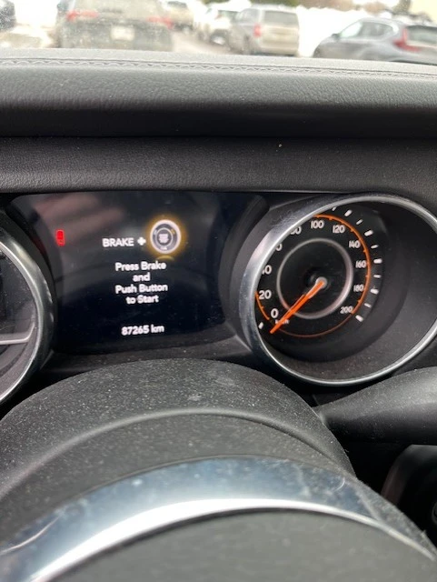 Jeep Gladiator 3.6L 6cyl 4WD - изображение 9