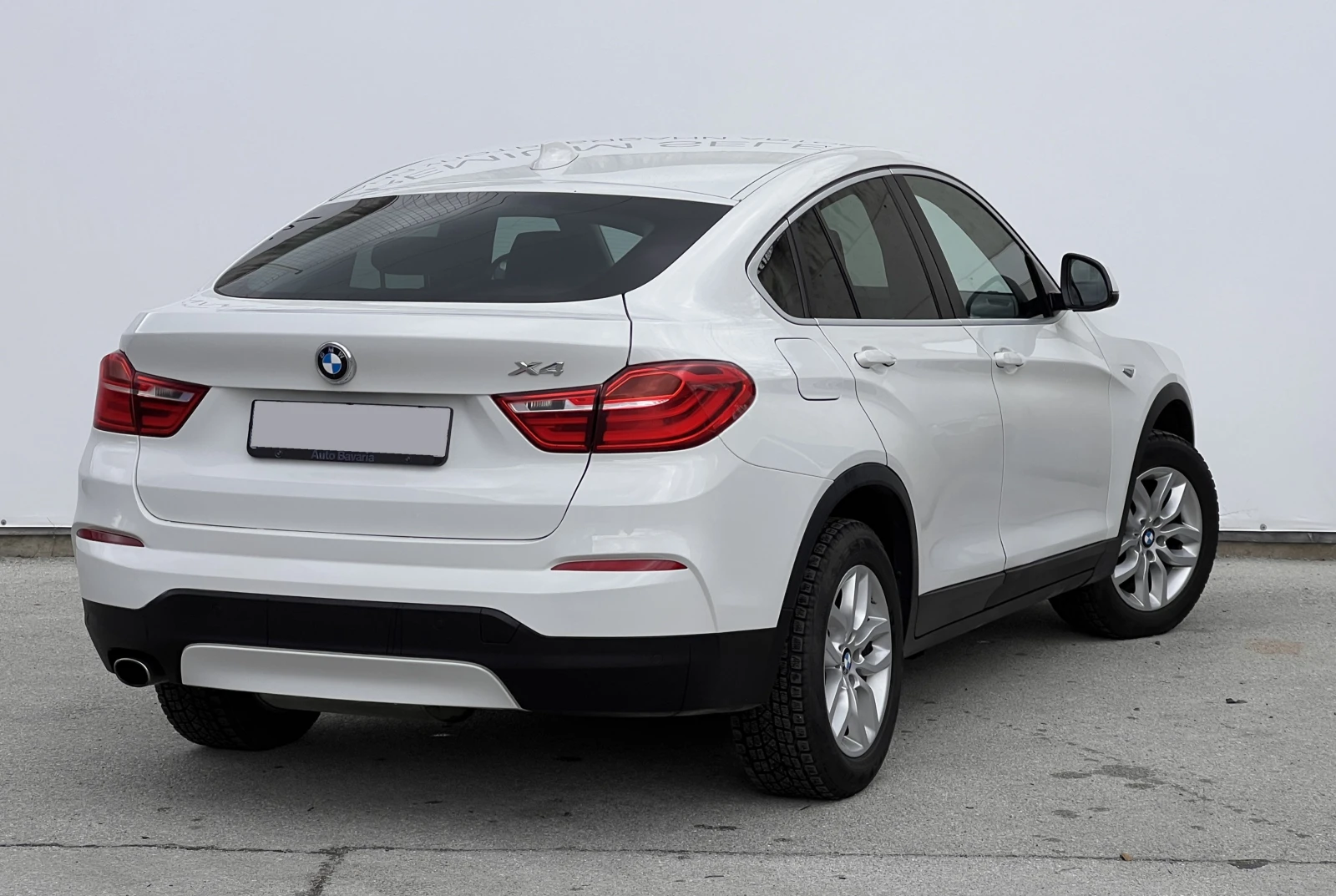 BMW X4 xDrive 20d - изображение 2