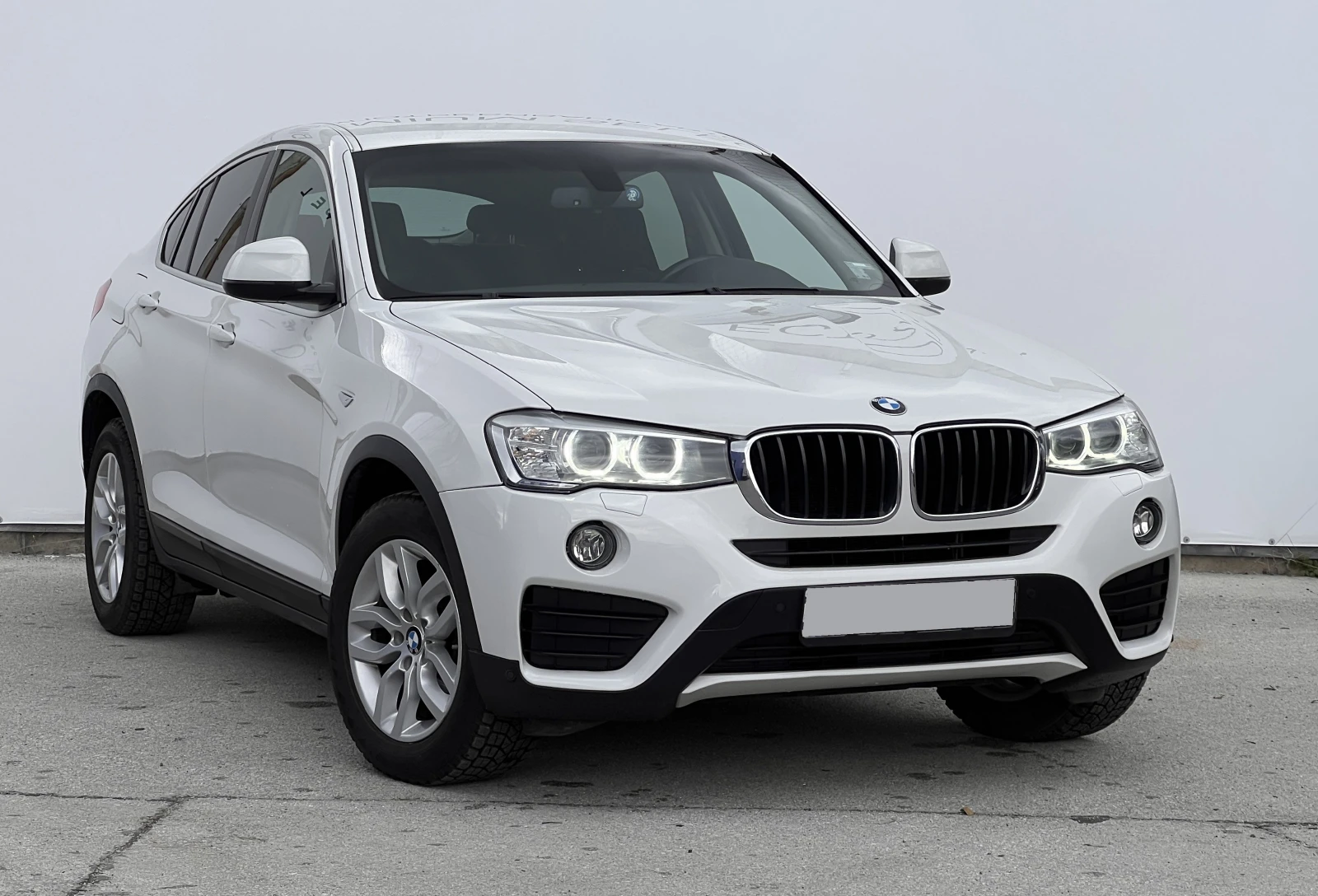 BMW X4 xDrive 20d - изображение 3
