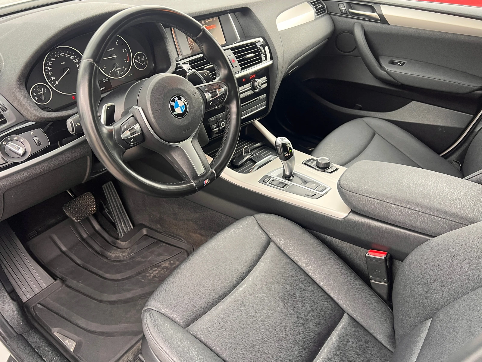 BMW X4 xDrive 20d - изображение 7