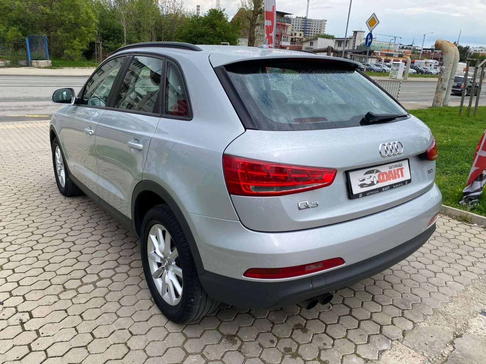 Audi Q3 2.0TDi/NAVI - изображение 5