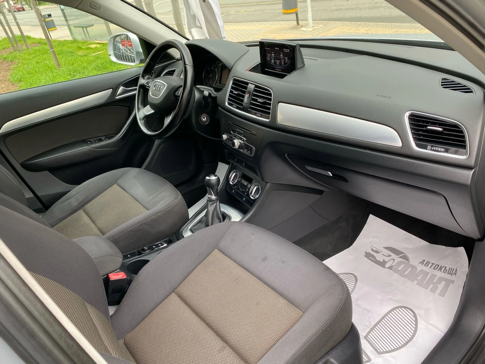 Audi Q3 2.0TDi/NAVI - изображение 10