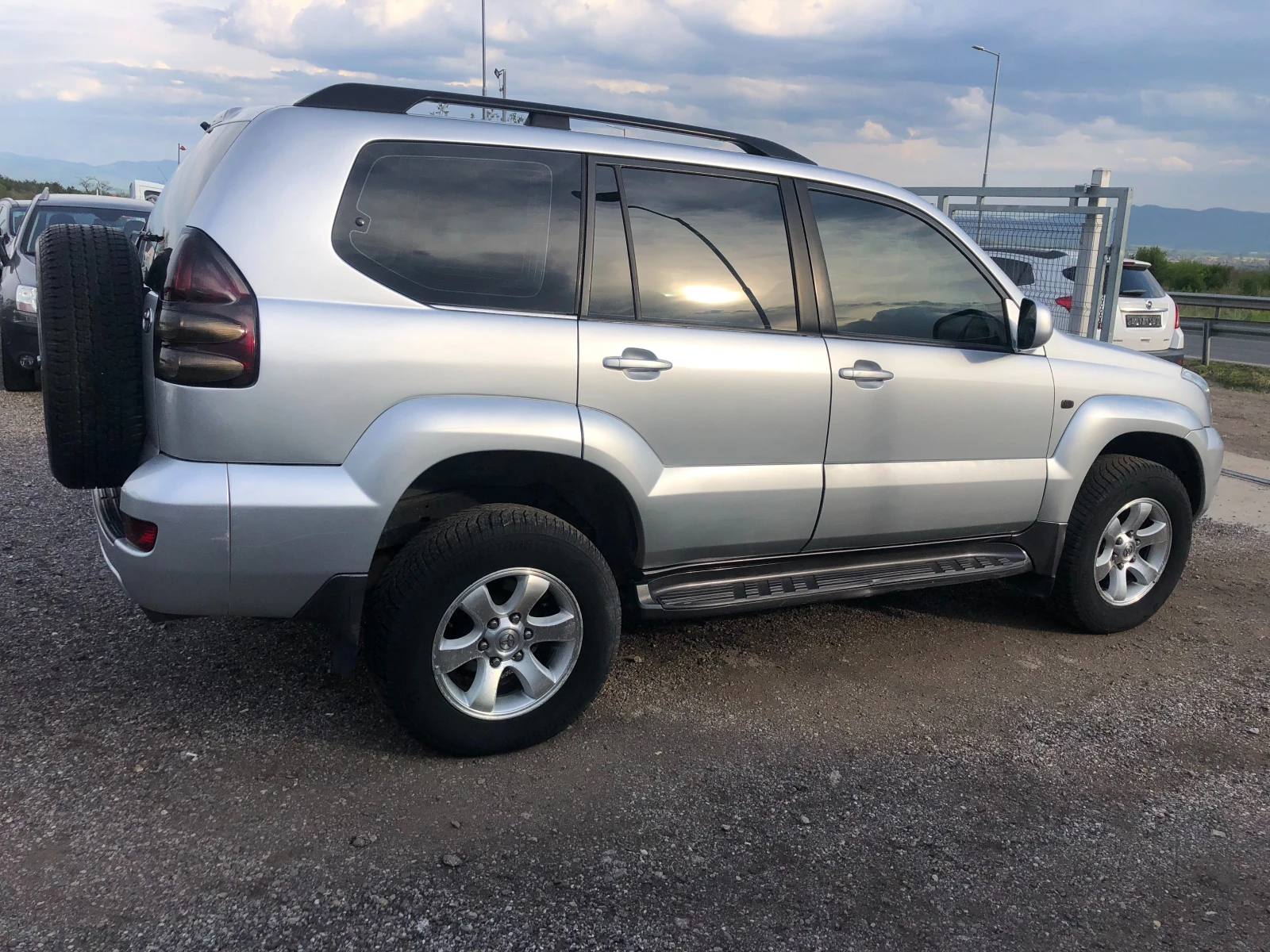 Toyota Land cruiser 4.0 LIMITED ГЪРЦИЯ - изображение 5
