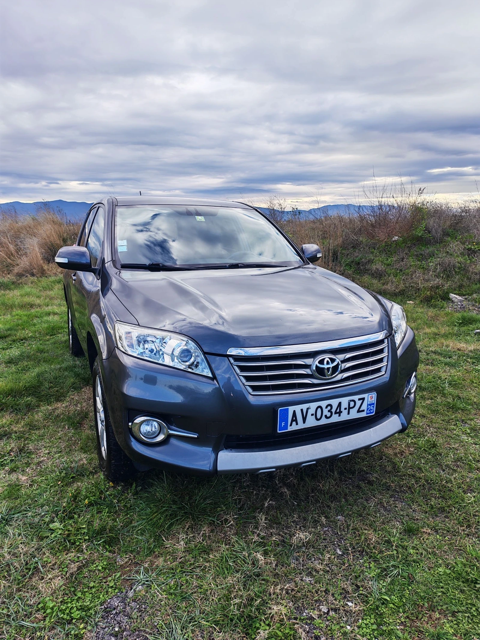 Toyota Rav4 2.2 D4D* CROSSOVER EXCLUSIVE*  | Mobile.bg   2