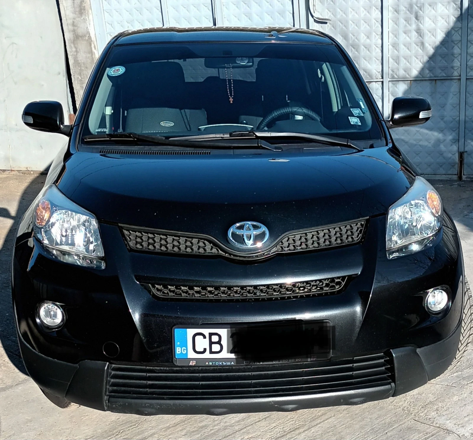 Toyota Urban Cruiser 4х4 AWD гаражна, снимка 13 - Автомобили и джипове - 52940107