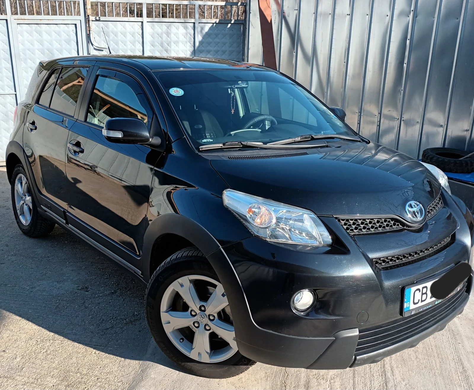 Toyota Urban Cruiser 4х4 AWD гаражна