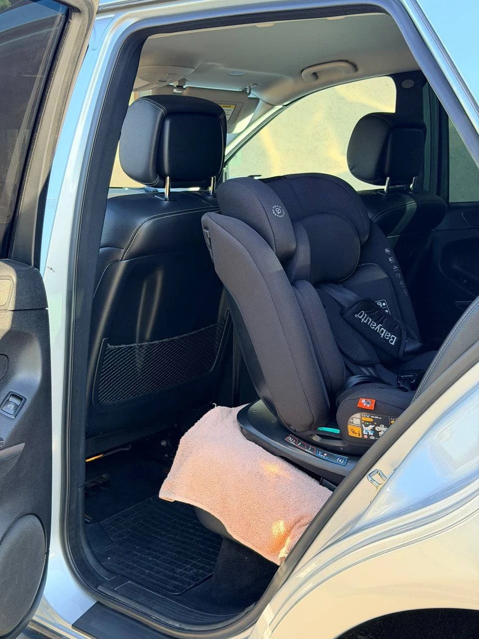 Mercedes-Benz ML 320 CDI Швейцария , снимка 8 - Автомобили и джипове - 54979156