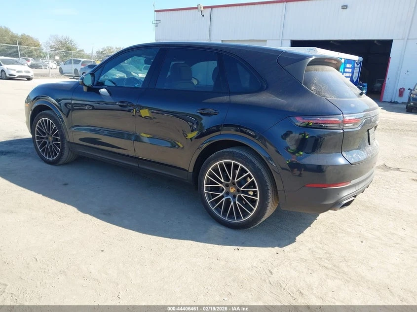 Porsche Cayenne 3.0l Platinum Edition, снимка 3 - Автомобили и джипове - 53714719