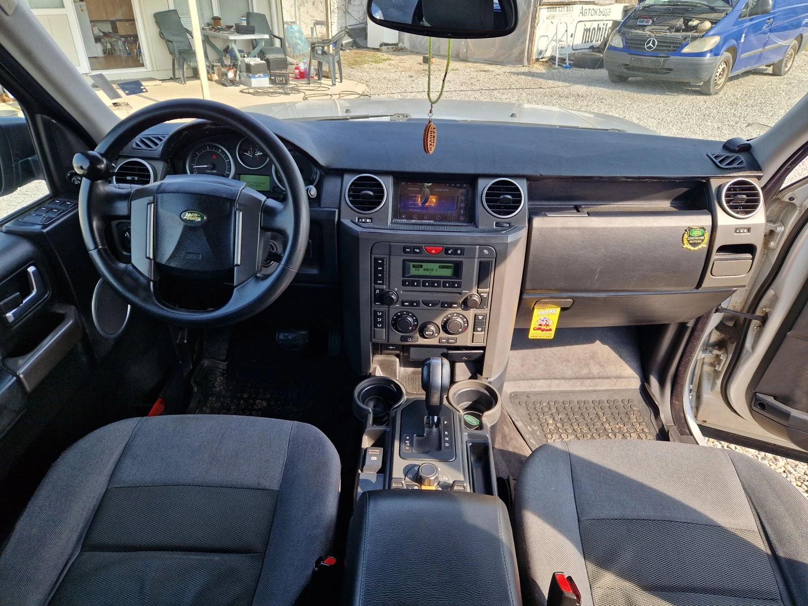 Land Rover Discovery 2.7TDI/ПЕРФЕКТЕН, снимка 14 - Автомобили и джипове - 53741873