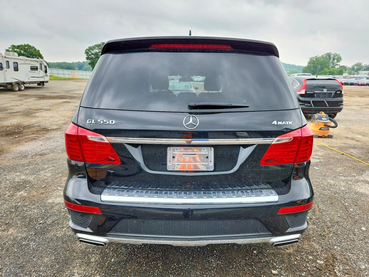 Mercedes-Benz GL 550 4MATIC| HARMAN| KEYLESS| NAVI| 7 МЕСТНА, снимка 5 - Автомобили и джипове - 55041249