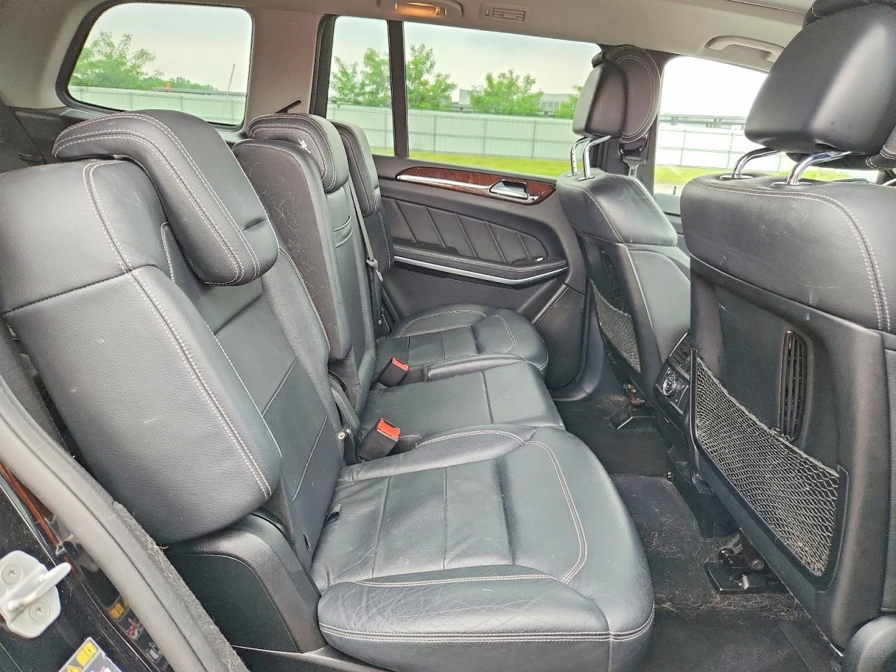 Mercedes-Benz GL 550 4MATIC| HARMAN| KEYLESS| NAVI| 7 МЕСТНА, снимка 11 - Автомобили и джипове - 55041249