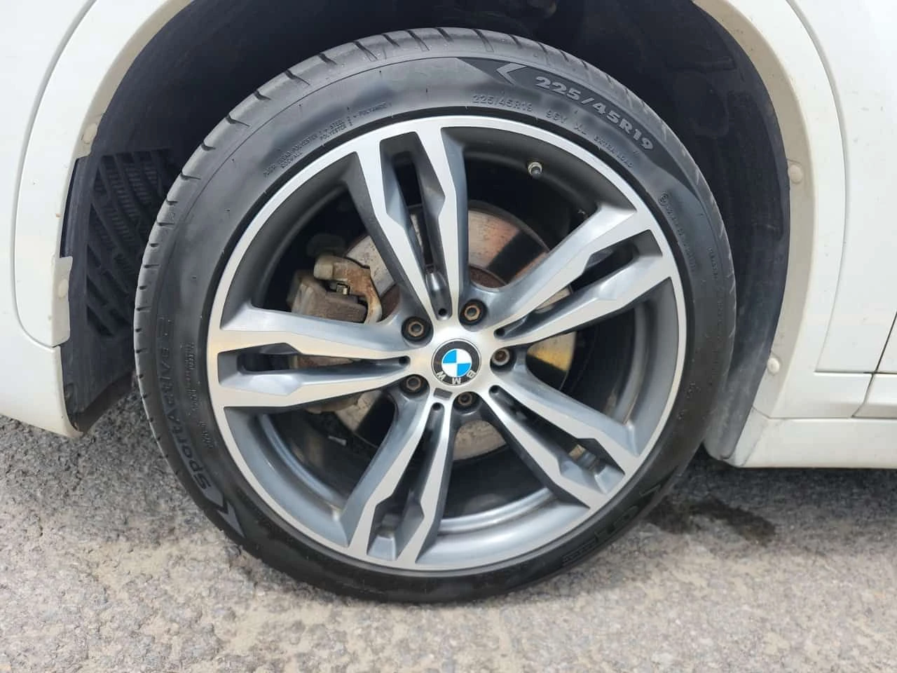 BMW X1 XDRIVE28I | CARFAX | АВТОКРЕДИТ БЕЗ ПЪРВОНАЧАЛНА , снимка 5 - Автомобили и джипове - 55303940