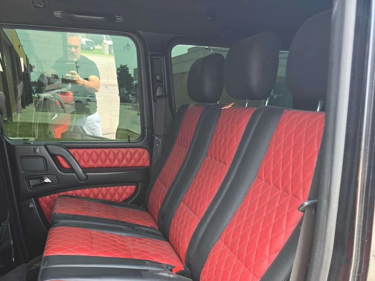 Mercedes-Benz G * AMG 63 * CARFAX * ОПЦИЯ ЗА ФИНАНСИРАНЕ , снимка 13 - Автомобили и джипове - 55335183
