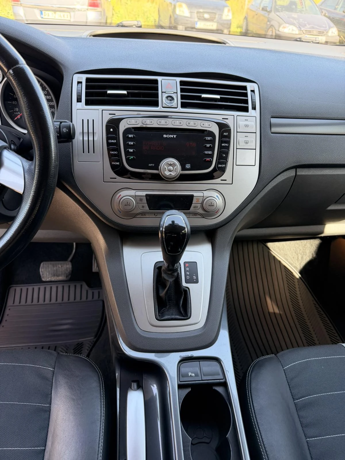 Ford Kuga, снимка 7 - Автомобили и джипове - 55532595