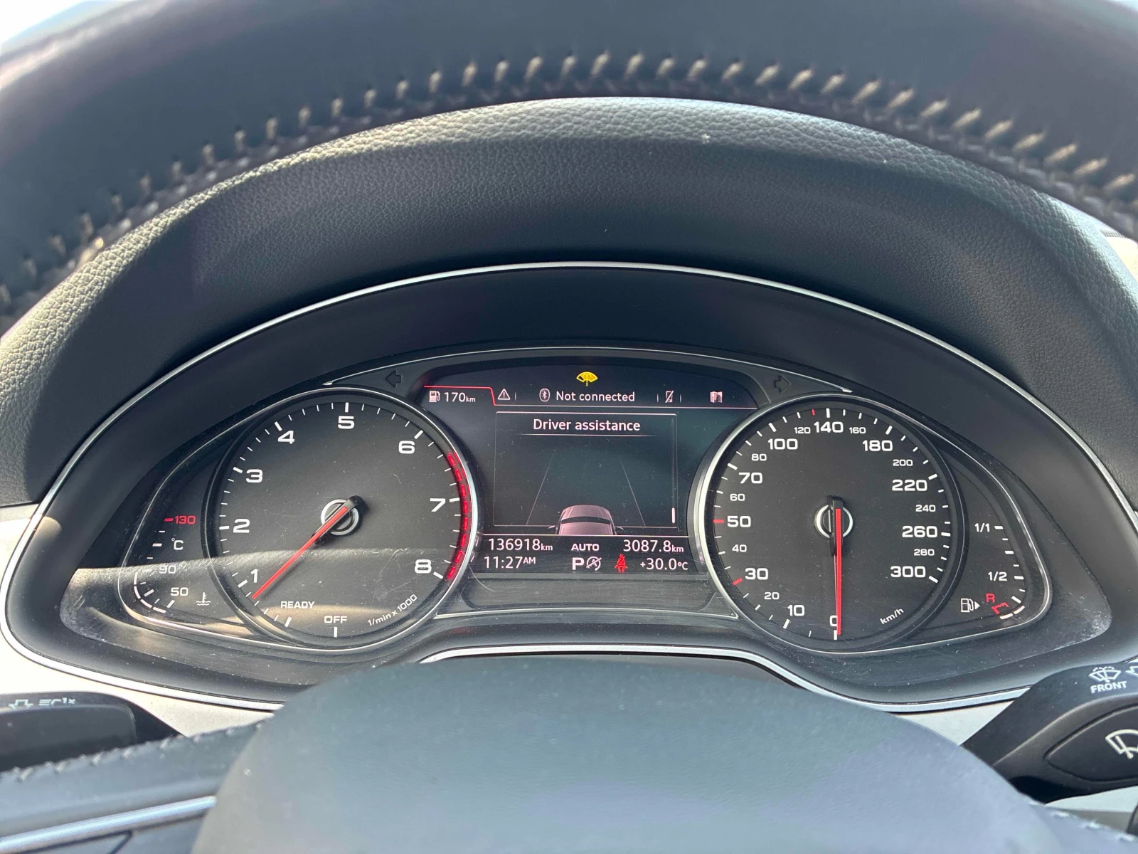 Audi Q7 * 3.0T * АВТОКРЕДИТ * ГЛАВНО ПРЕДСТАВИТЕЛСТВО, снимка 9 - Автомобили и джипове - 55835831