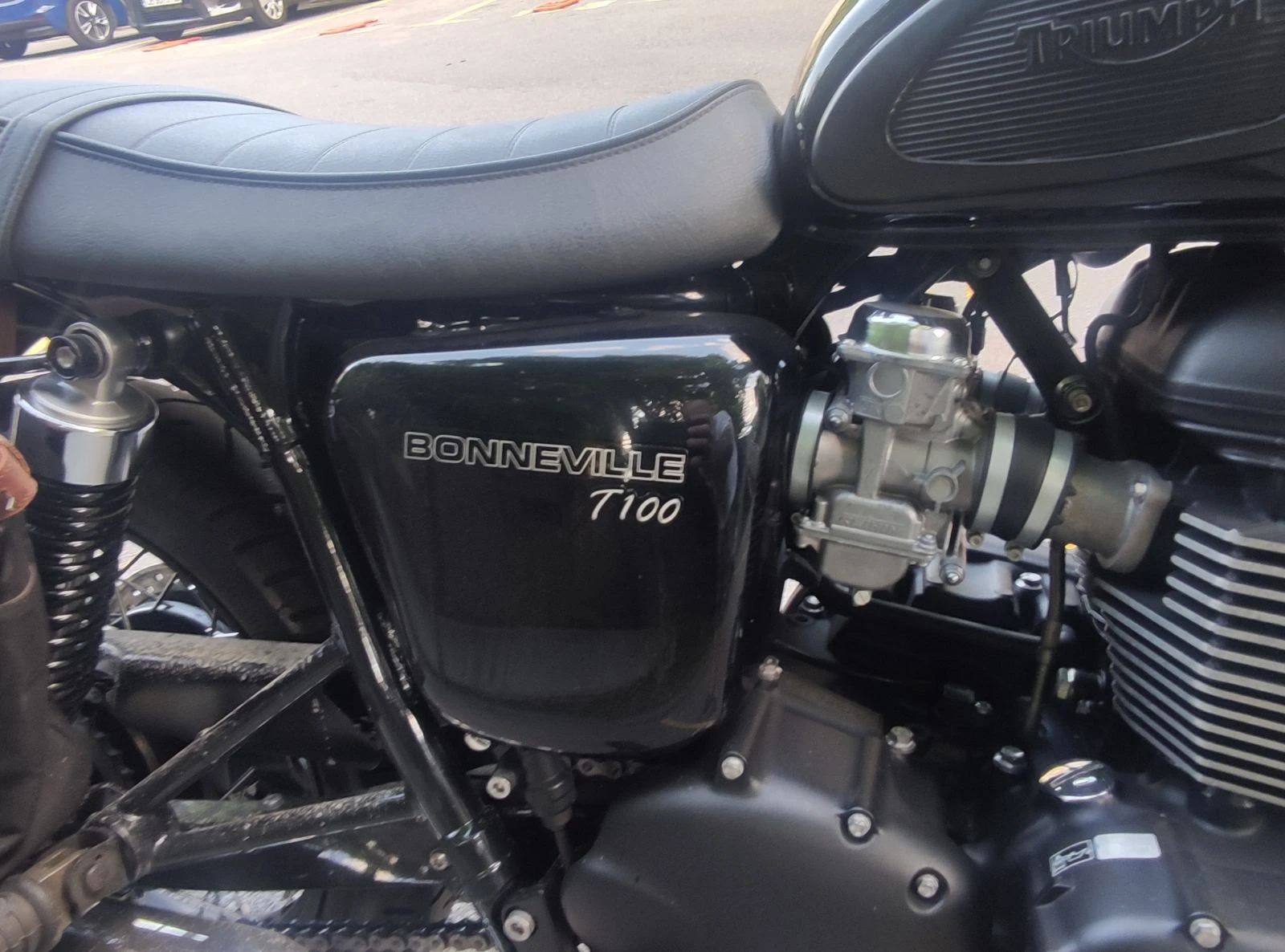 Triumph Bonneville T100 Black, снимка 9 - Мотоциклети и мототехника - 55335451