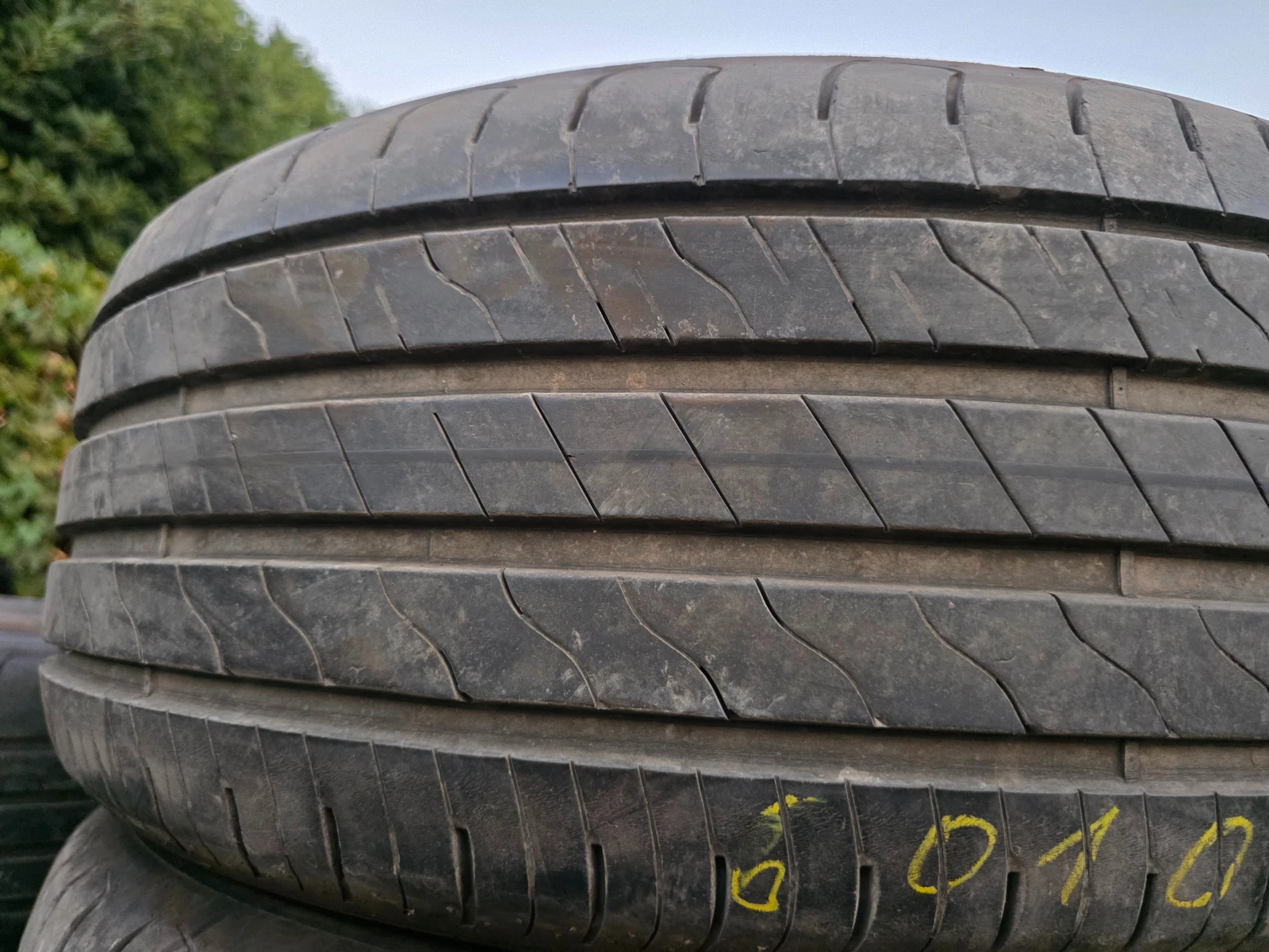 Гуми Летни 235/50R19, снимка 5 - Гуми и джанти - 53982440