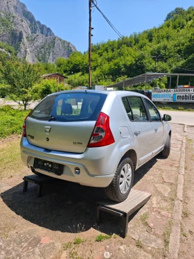 Dacia Sandero 1.4I КЛИМАТИК - 3799 лв. - 11905595 4