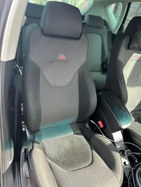 Seat Altea FR - 2299 € / 4496.45 лв. - 62202758 5