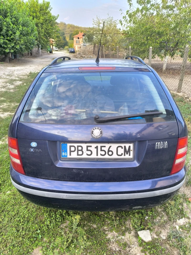 Skoda Fabia 1.4 с газ, снимка 5 - Автомобили и джипове - 47369532