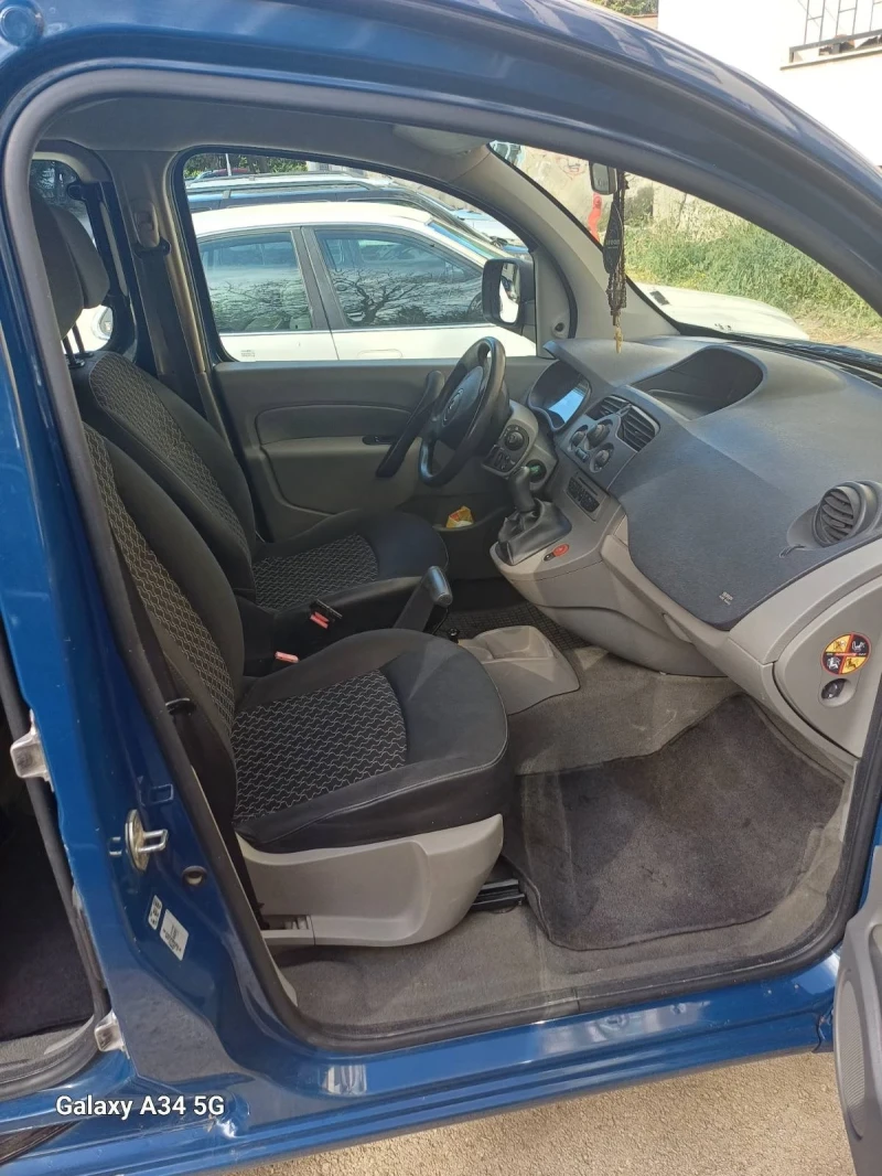 Renault Kangoo 1.5, снимка 5 - Автомобили и джипове - 48395810