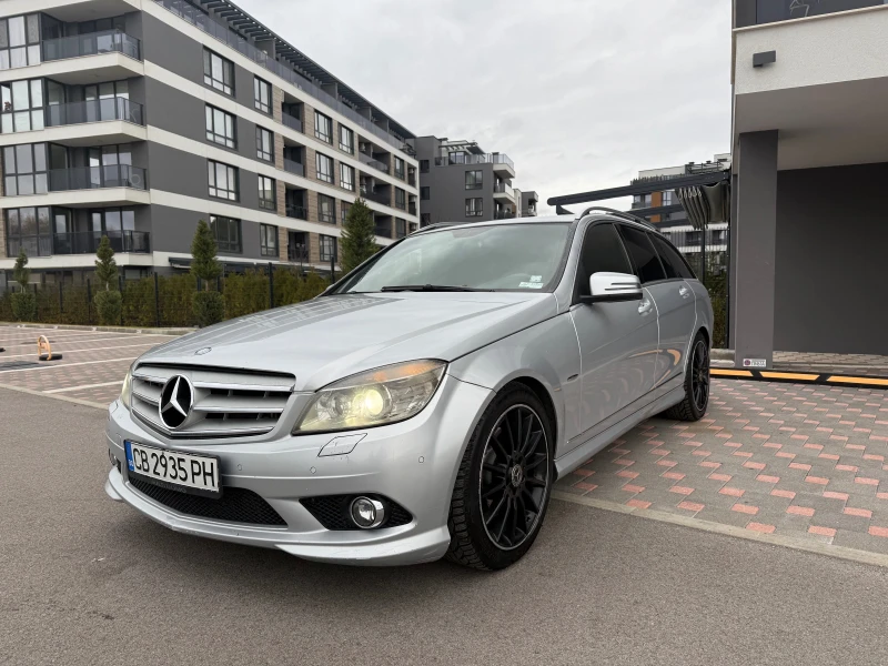 Mercedes-Benz C 320 AMG, 4MATIC, Навигация, Автомат, снимка 1 - Автомобили и джипове - 48065188