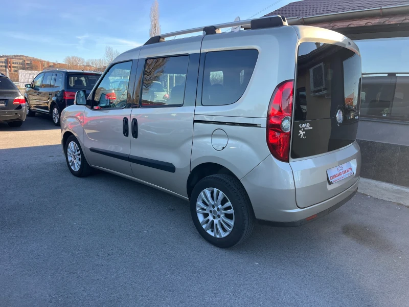 Fiat Doblo 1.3Mjet 90 к.с, снимка 6 - Автомобили и джипове - 48090163