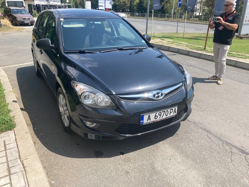 Hyundai I30 Хюндай i30cw, снимка 3 - Автомобили и джипове - 48272493