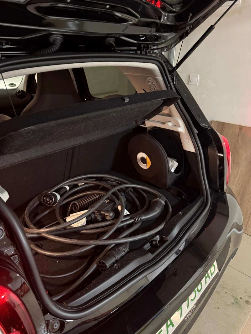 Smart Forfour, снимка 11 - Автомобили и джипове - 52448033