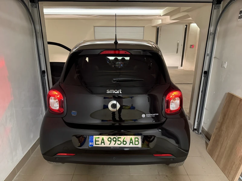 Smart Forfour, снимка 6 - Автомобили и джипове - 52448033