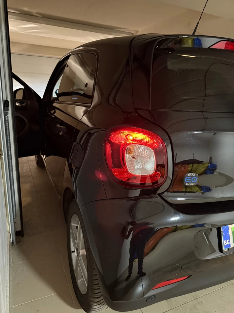 Smart Forfour, снимка 9 - Автомобили и джипове - 52448033
