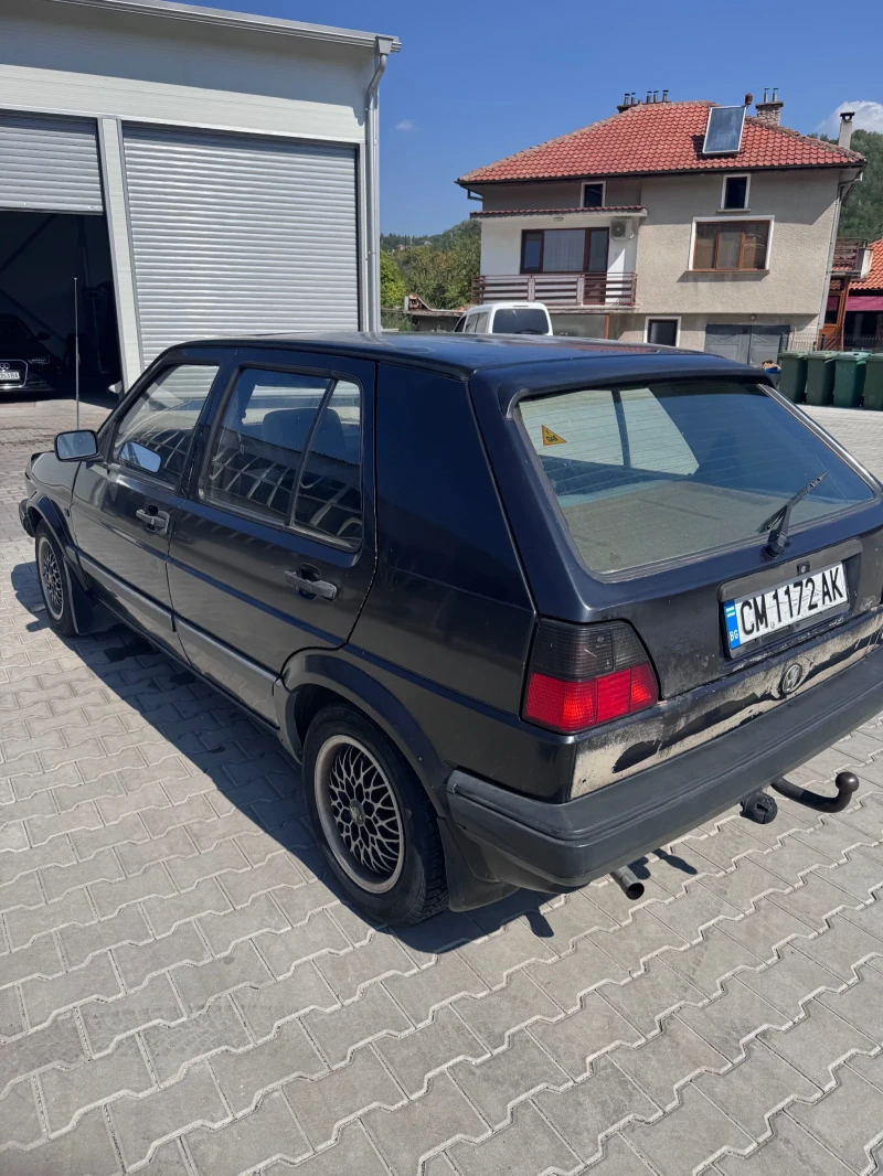 VW Golf 1.6 , снимка 4 - Автомобили и джипове - 51997217