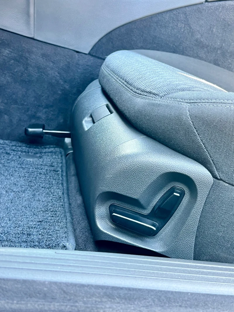 Mercedes-Benz E 280, снимка 8 - Автомобили и джипове - 52235263