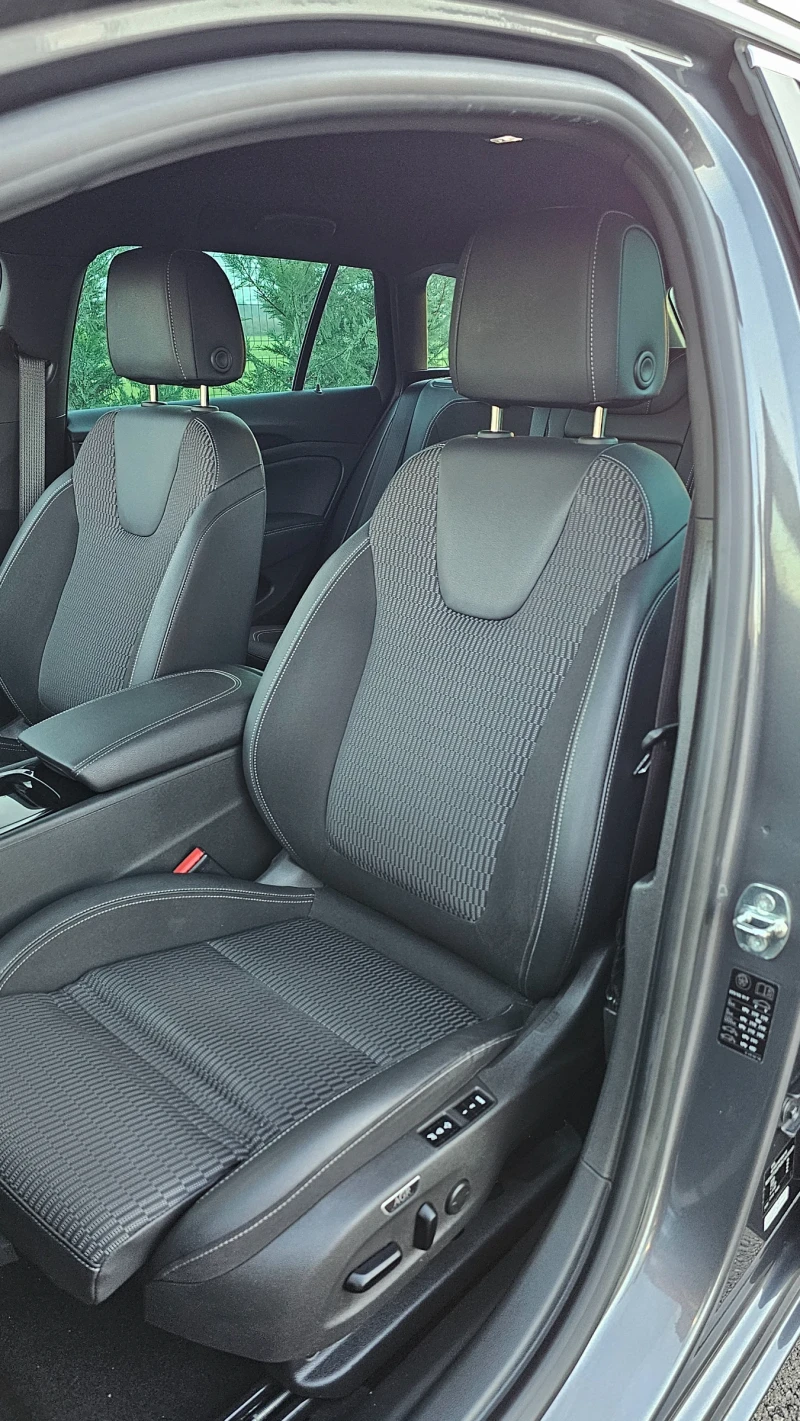 Opel Insignia Germany* Face* Aut.* Masage* LED* Kam.* 174PS* Eur, снимка 9 - Автомобили и джипове - 52616851