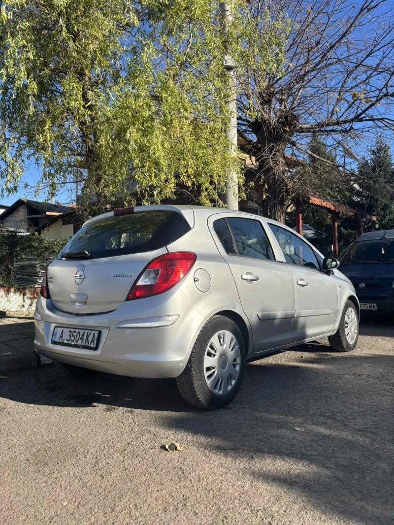 Opel Corsa, снимка 3 - Автомобили и джипове - 52820578