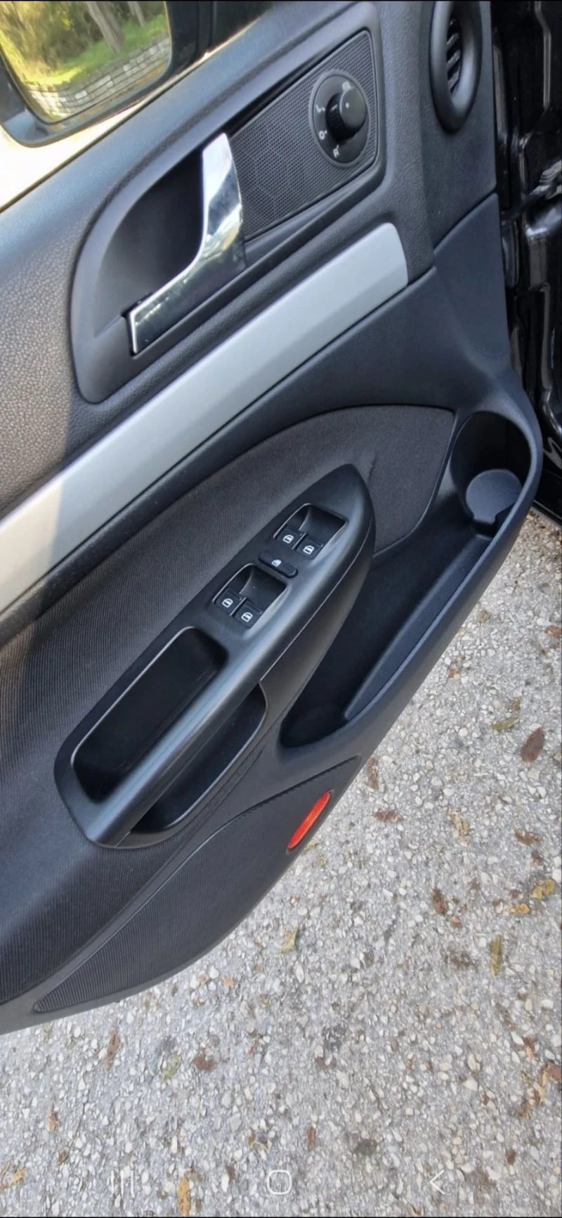 Skoda Octavia 1.4 Фейслифт, снимка 14 - Автомобили и джипове - 52944767