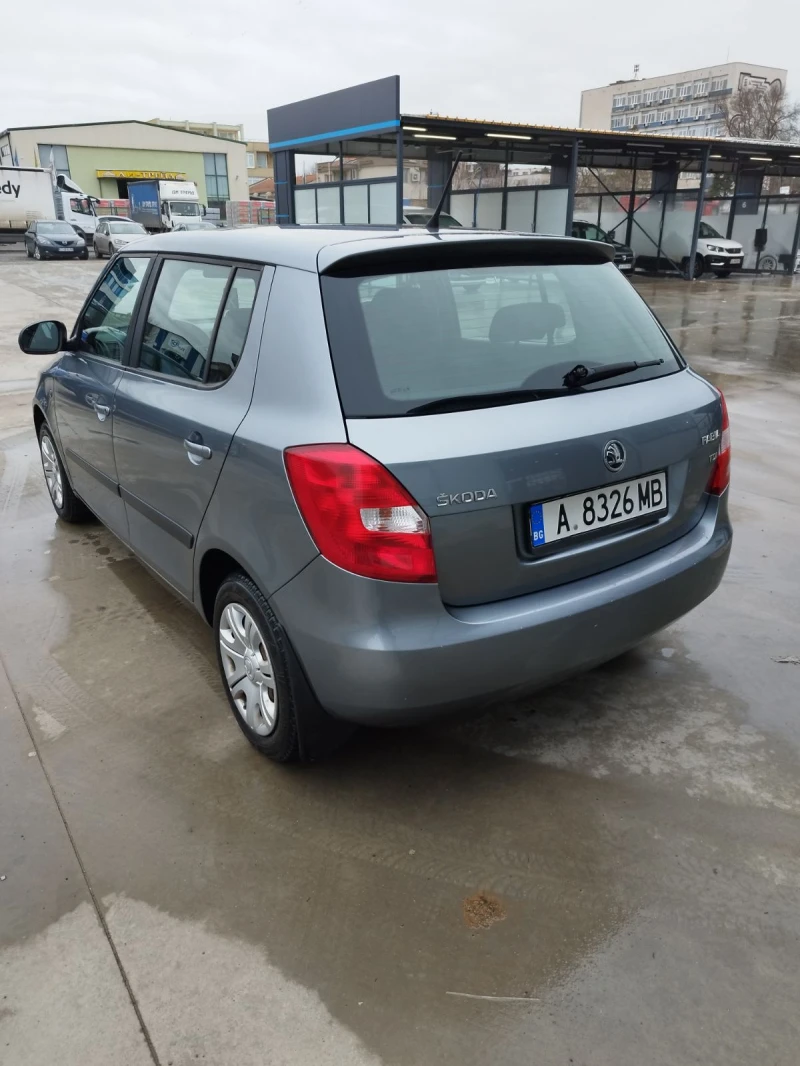 Skoda Fabia, снимка 6 - Автомобили и джипове - 53496481