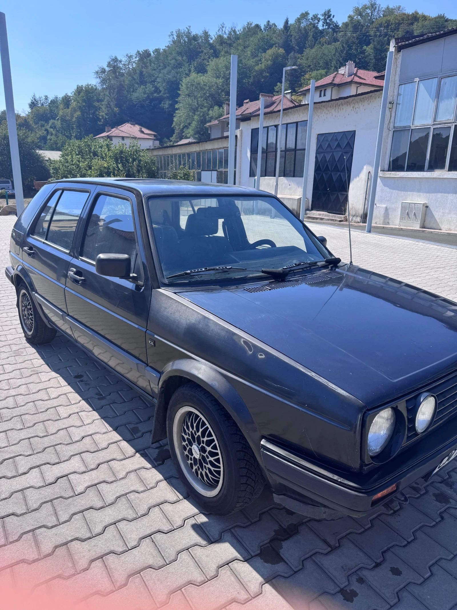 VW Golf 1.6 , снимка 1