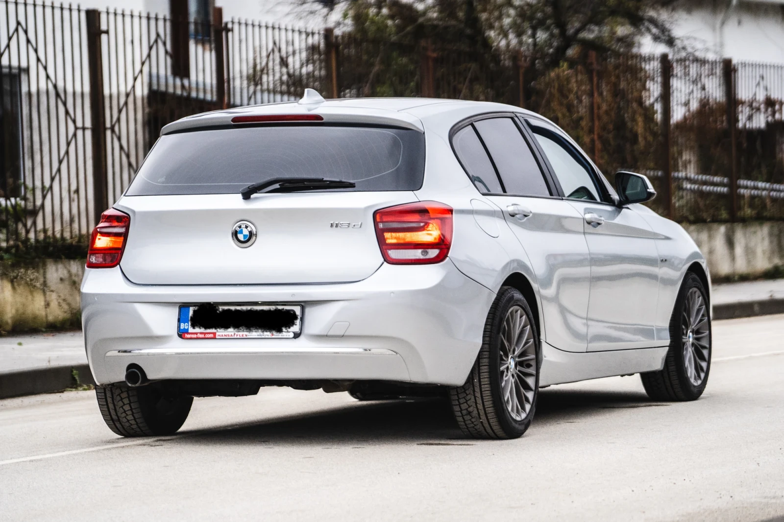 BMW 118  - изображение 6