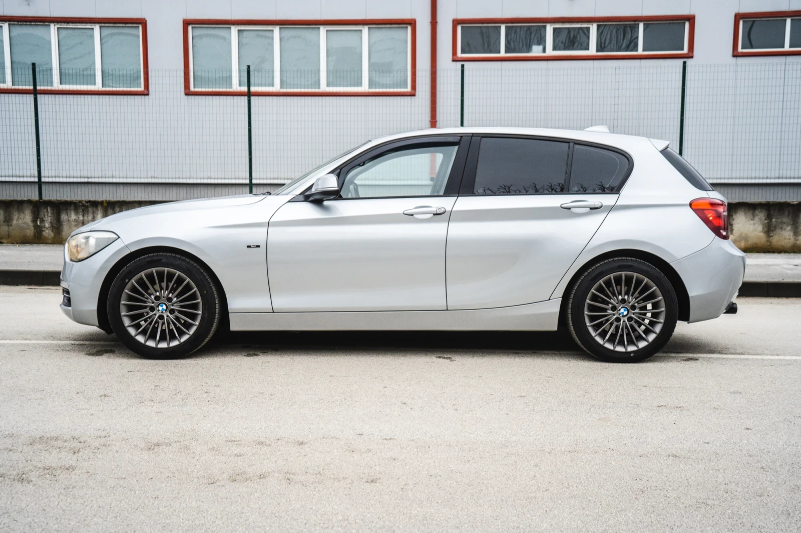 BMW 118  - изображение 4