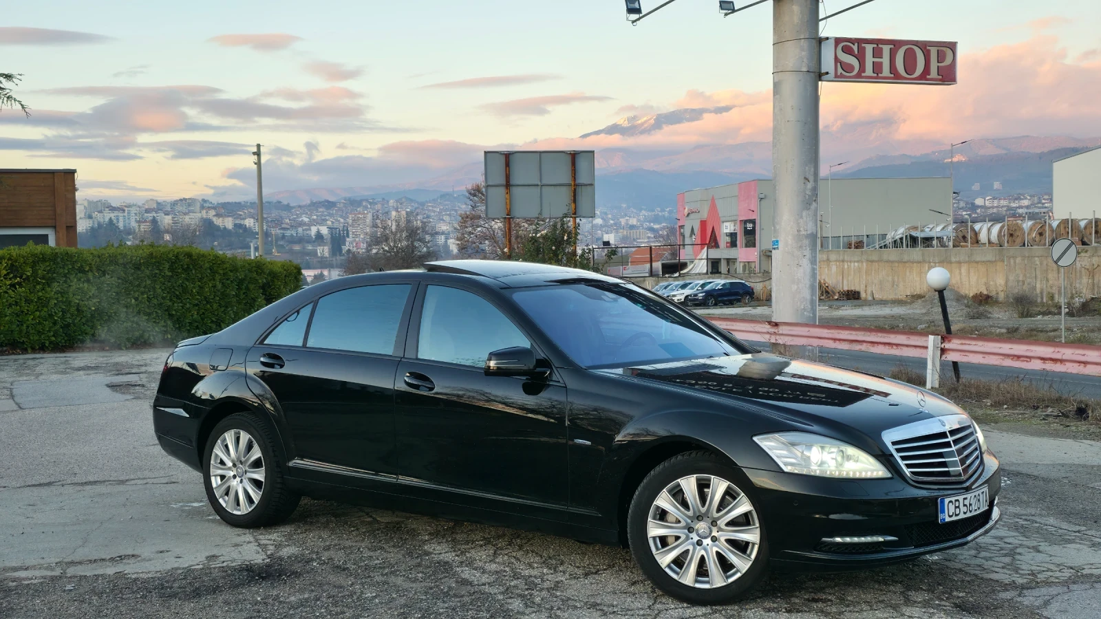 Mercedes-Benz S 500, снимка 2 - Автомобили и джипове - 53276031