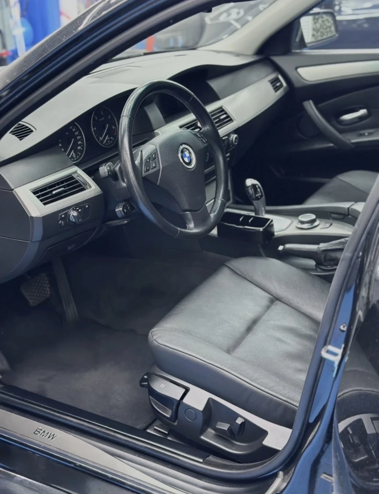 BMW 530 BMW E60 197 hp 4x4 Facelift - изображение 2