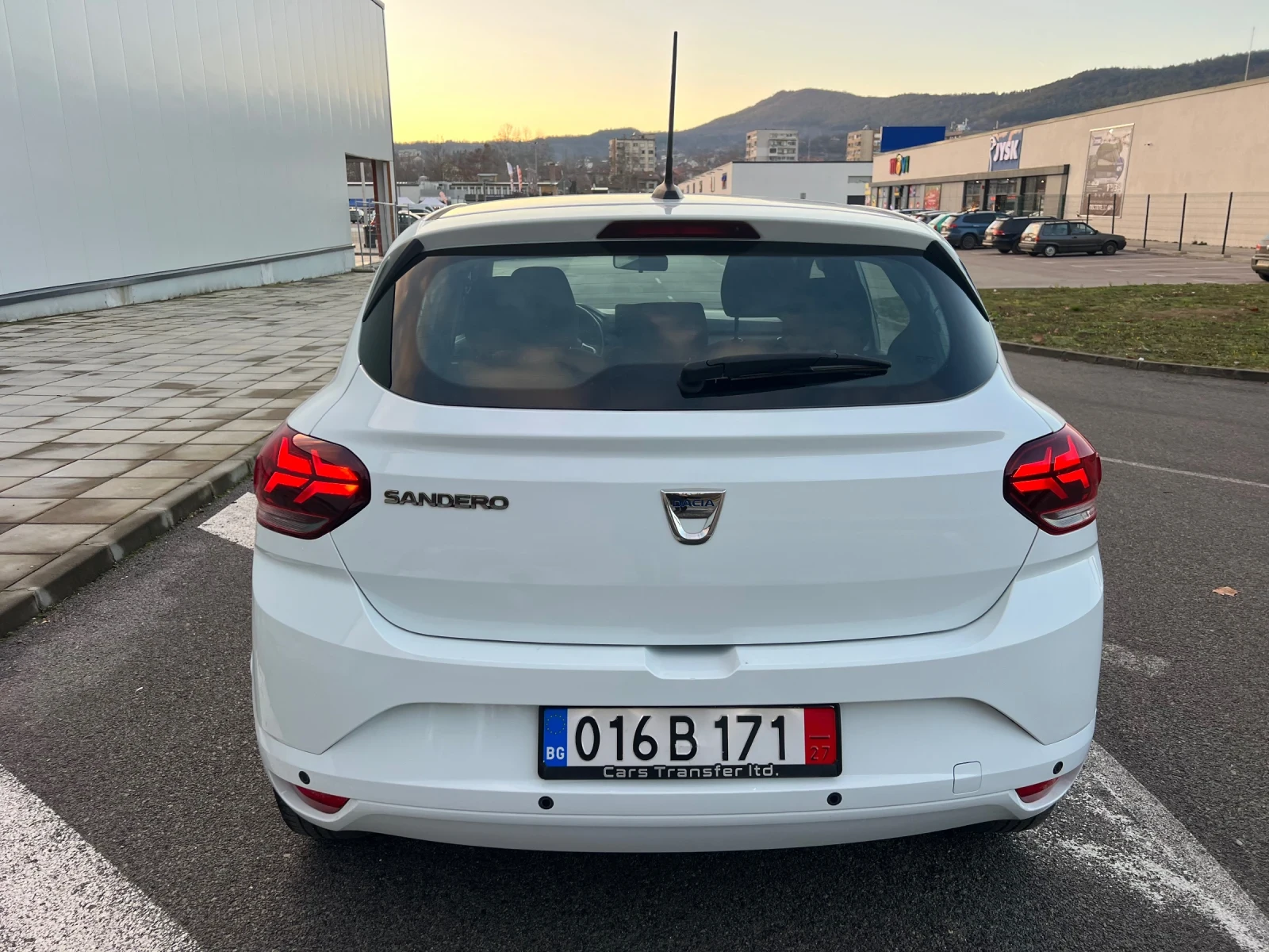 Dacia Sandero 1.0TCE* �������� ��� | Mobile.bg � ����������� 7