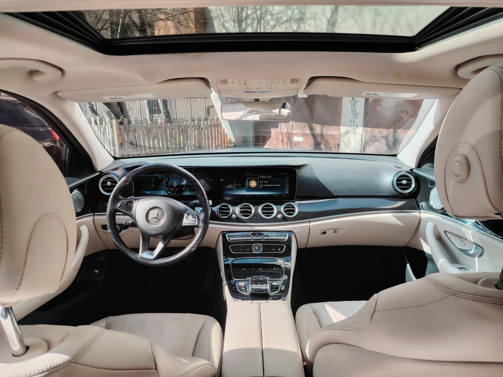 Mercedes-Benz E 300, снимка 7 - Автомобили и джипове - 53783259