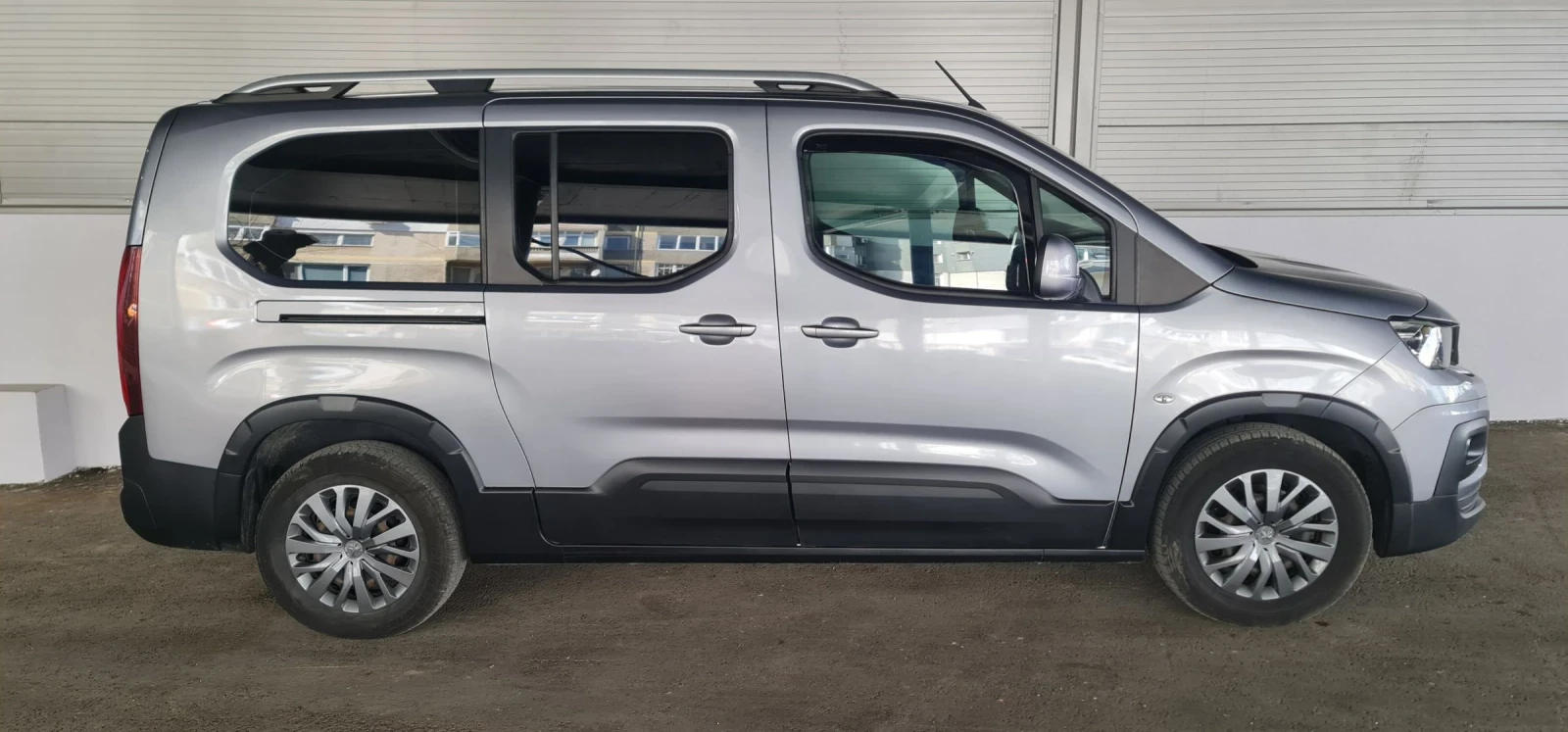 Peugeot Rifter, снимка 2 - Автомобили и джипове - 54138977