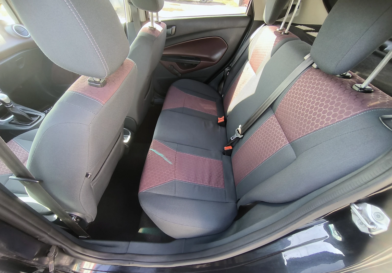 Ford Fiesta 1.25i - EURO5 - KEYLESS - ST, снимка 13 - Автомобили и джипове - 54140234